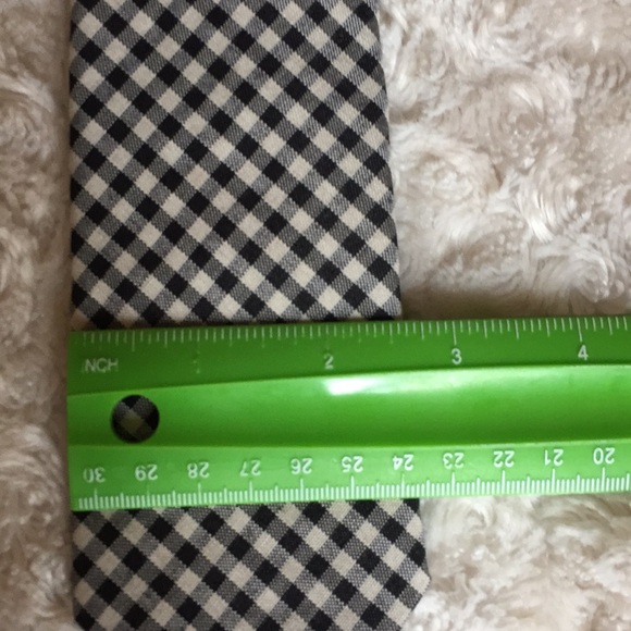 Black checked tie - Picture 5 of 5